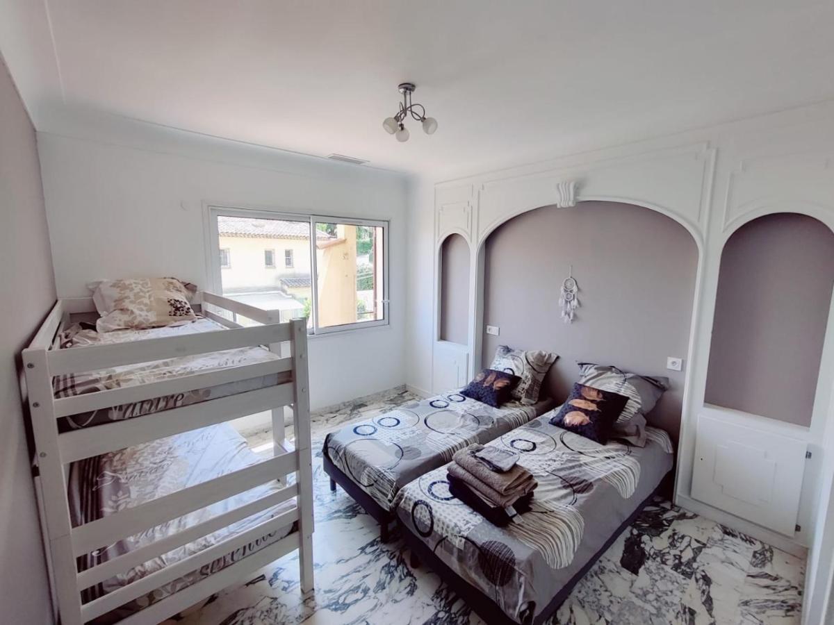 La Villa Castel - Haut De Villa - Parkings- 3 Chambres - 8 Couchages - Jardin - Barbecue Cagnes-sur-Mer Eksteriør bilde